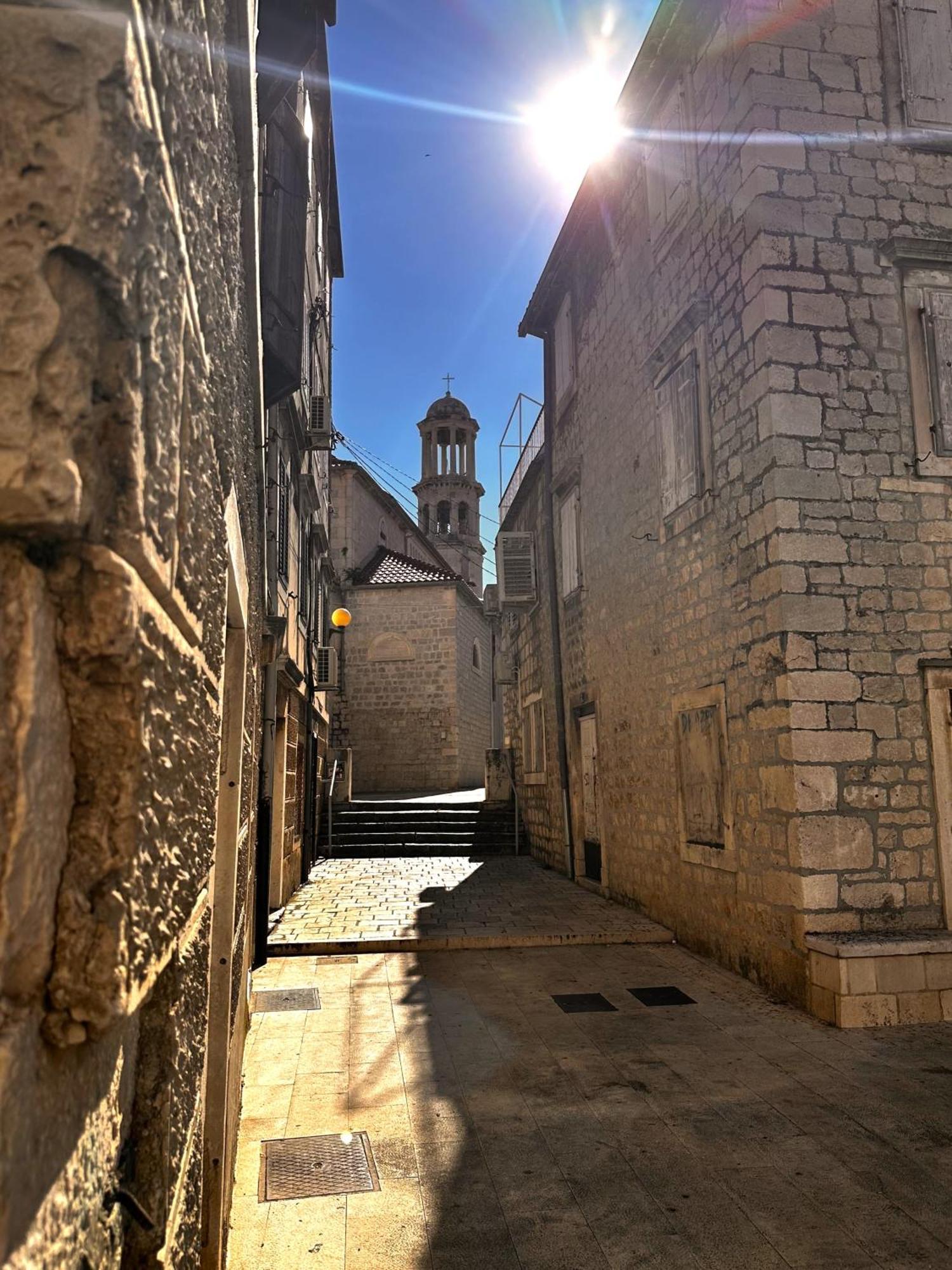 Kaštela XIV Century Rooms מראה חיצוני תמונה
