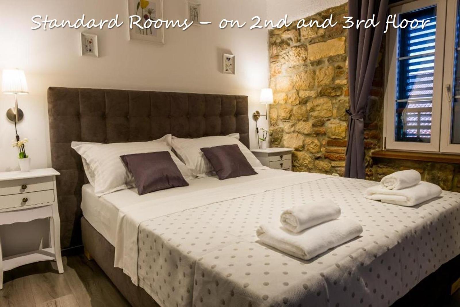 Kaštela XIV Century Rooms מראה חיצוני תמונה