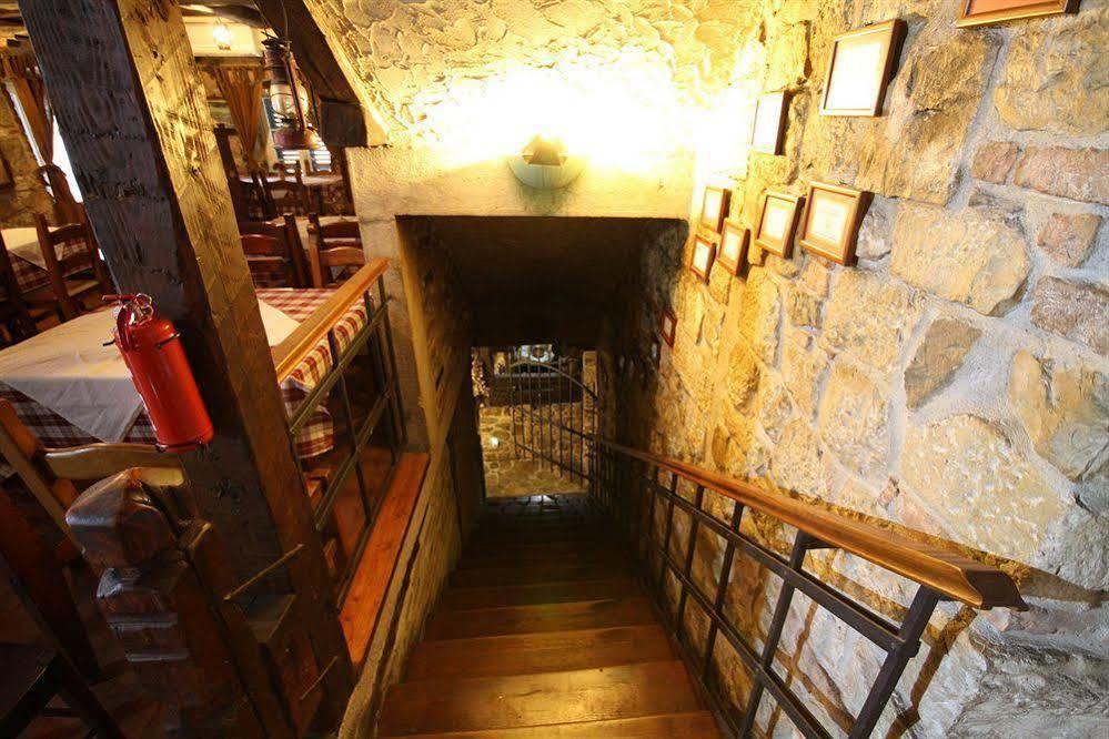 Kaštela XIV Century Rooms מראה חיצוני תמונה